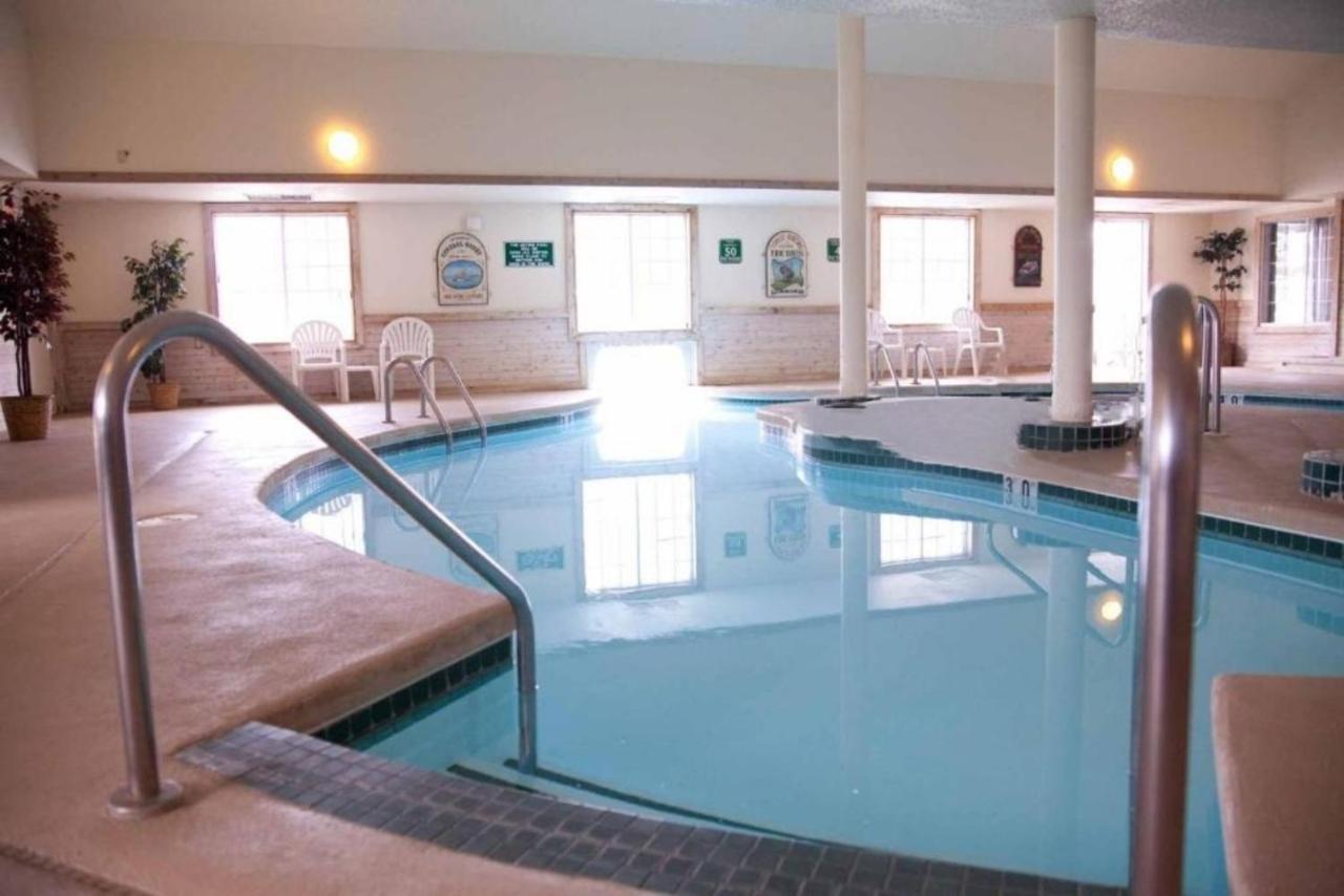 Hotel Baymont By Wyndham Mequon Milwaukee Area Exteriér fotografie